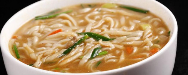 羊肉面条砂锅如何做 做羊肉面条的流程