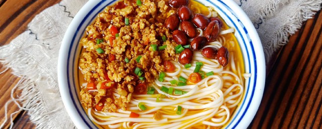 香辣麦面制作技巧 香辣麦面做法