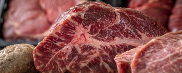 牛肉切片用火锅烫来吃怎样做 烫火锅的牛肉片腌制技巧