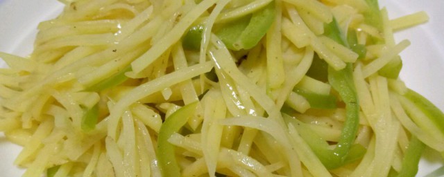 肉丝青椒炒土豆丝 做肉丝青椒炒土豆丝这道菜的步骤
