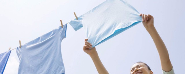 水晶泥弄到衣服上如何办 水晶泥弄到衣服上解决方法