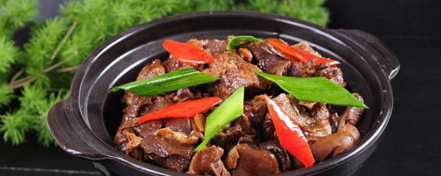 焖羊肉最好吃的技巧 怎样做焖羊肉