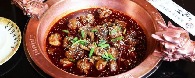 干鸡火锅怎么做好吃 干鸡火锅做法