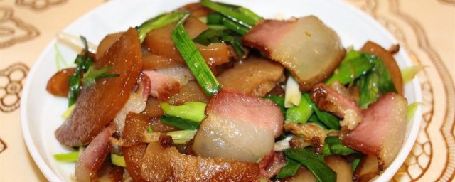 腊肉焖豆腐 腊肉焖豆腐怎样做