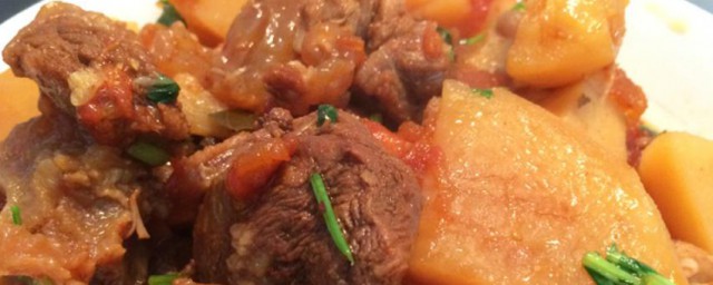 萝卜素鸡烧牛肉怎样做 萝卜素鸡烧牛肉怎样做