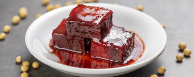 南乳煎香肉怎样做 南乳煎香肉的烹饪技巧