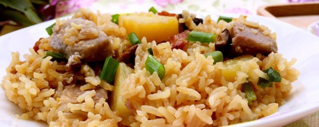 土豆腊味饭怎样做 怎样做出好吃的土豆腊味饭
