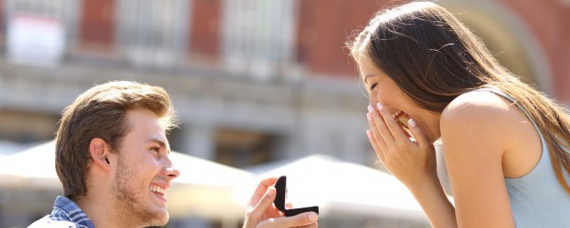 情人节文案适合表白 情人节表白句子精选