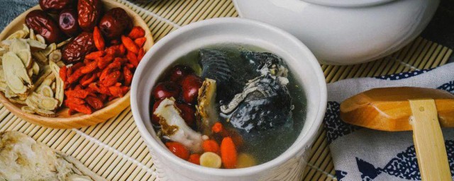 当归炖鸡 当归炖鸡的做法