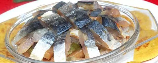 青豆蒸咸鱼 青豆蒸咸鱼的做法
