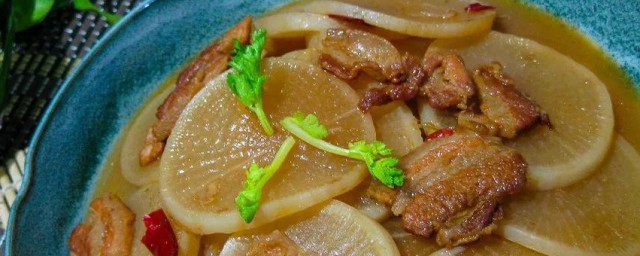 五花肉烧白萝卜怎么做 五花肉烧白萝卜的做法
