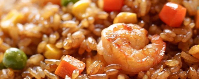 鲜虾翡翠炒饭如何做 鲜虾翡翠炒饭的做法