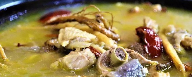 当归炖鸡怎么做 制作当归炖鸡的方式