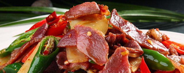 熏肉片小炒怎样做 熏肉片小炒怎样做