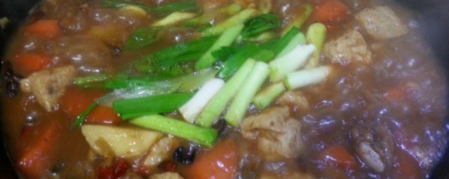 羊肉炖胡萝卜的精确技巧 羊肉炖胡萝卜的精确技巧次序
