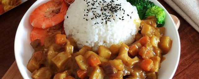 咖喱饭怎样做才好吃 好吃的咖喱饭怎样做