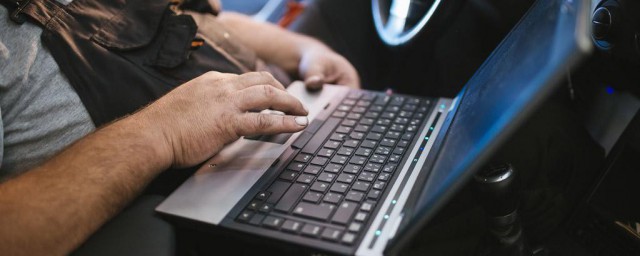 win7出现小黄锁没网络怎样解决 win7出现小黄锁没网络怎样办