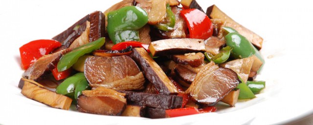 腊肉炒香干的做法 怎样做腊肉炒香干