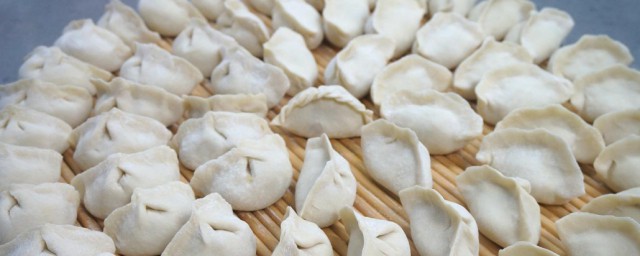 包水饺的最佳技巧 最简单的包饺子技巧