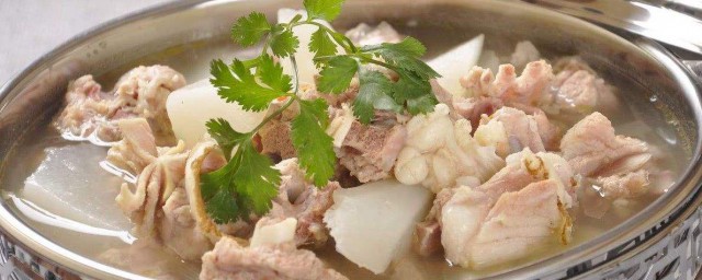 新疆正宗清炖羊肉如何做 制作清炖羊肉的要领
