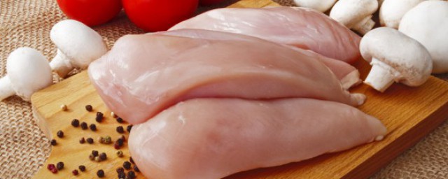 秘制鸡肉挂面怎样做 秘制鸡肉挂面的烹饪技巧