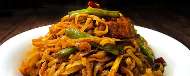 豆角焖面的做法 豆角焖面怎样做