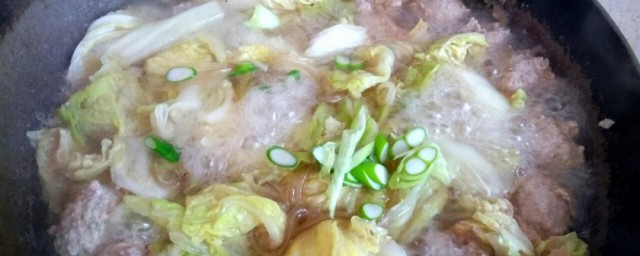 白菜粉丝肉丸子怎样做 白菜粉丝肉丸子的做法