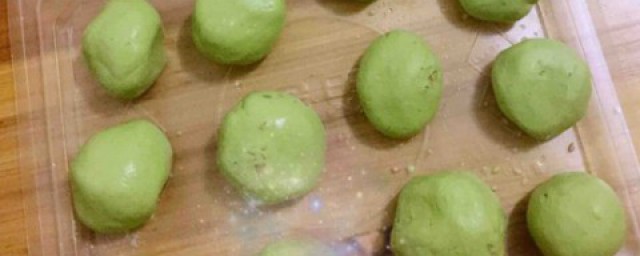 绿绿的汤圆是怎样做的 绿绿的汤圆做法简介