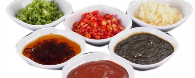 吃火锅的干蘸料怎样做 怎样做吃火锅的干蘸料
