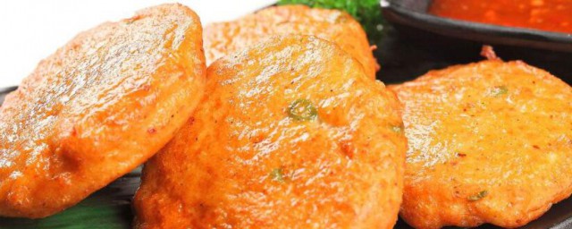 鱼饼汉堡怎样做 鱼饼汉堡的做法