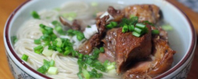 羊肉盖浇面的做法 羊肉盖浇面的做法简介