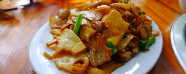 笋丝烧五花肉 笋丝烧五花肉的做法简介