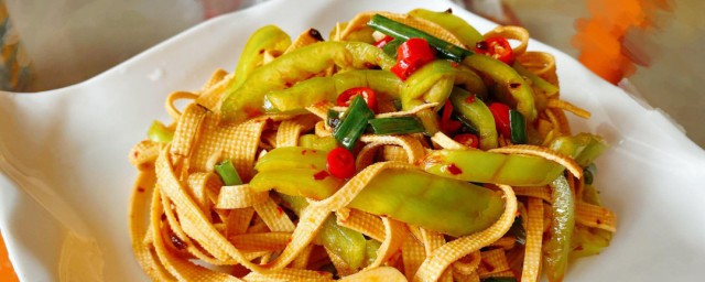 烫拌豆腐丝的做法 烫拌豆腐丝怎样做