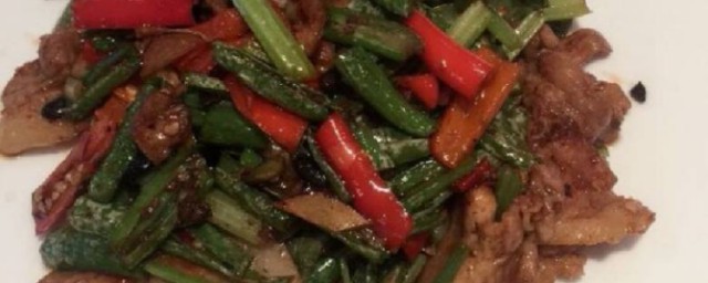 芹菜猪头肉如何做 芹菜猪头肉的做法