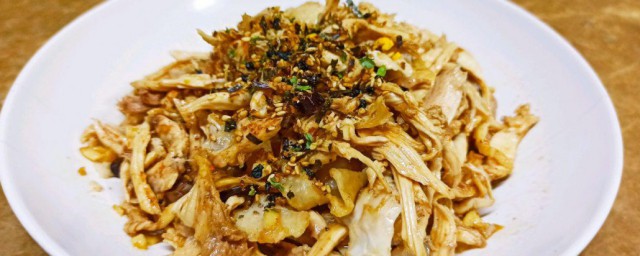 芝麻拌鸡肉怎样做 做芝麻拌鸡肉的诀窍