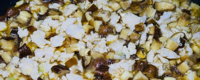 肉末香菇扒豆腐如何做 肉末香菇扒豆腐的制作要领