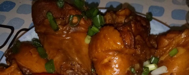 茄酱卤鸡腿如何做 鲜香可口的茄酱卤鸡腿如何做