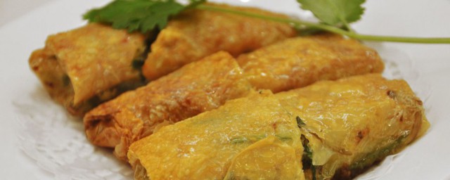 酥炸猪肉韭黄卷怎样做 酥炸猪肉韭黄卷的制作工艺