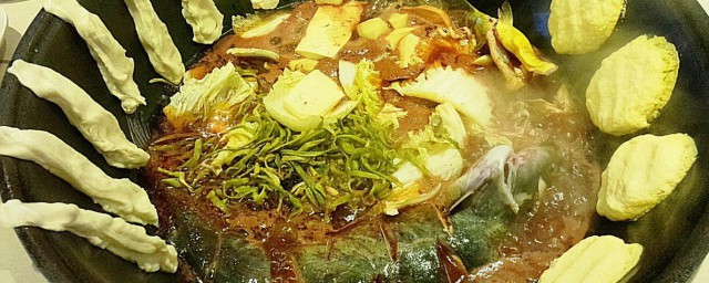 大锅炖鱼的地道做法 大锅炖鱼怎样做