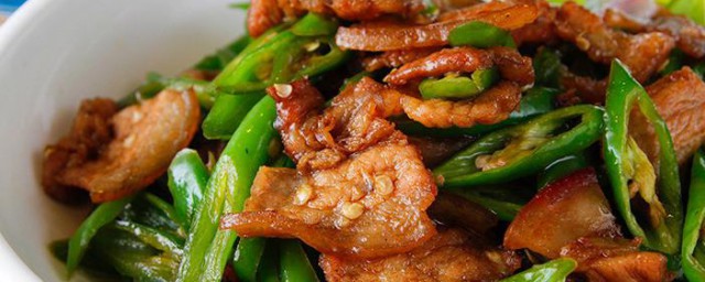 农家小炒肉的简单做法 农家小炒肉怎样做好吃