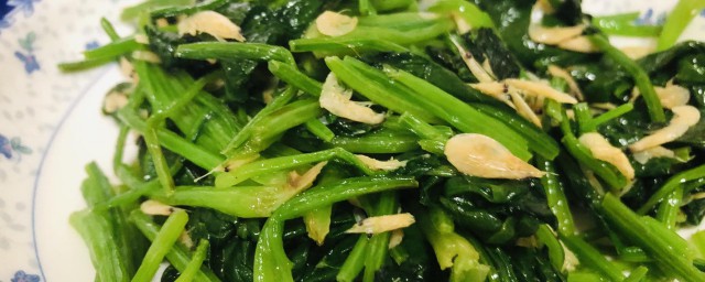 虾皮菠菜怎样做 制作虾皮菠菜的技巧