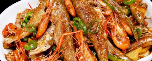 豌豆干烧小虾怎样做 豌豆干烧小虾的做法