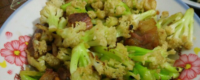 菜花炒腊肉怎样做 菜花炒腊肉的做法推荐