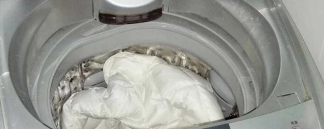 怎样洗羽绒服最干净 清洗羽绒服的诀窍