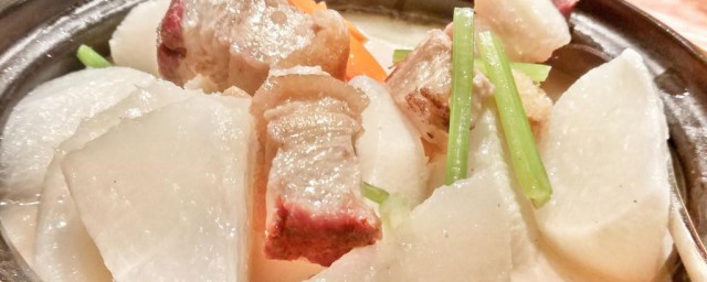 烤肉萝卜煲怎样做 做烤肉萝卜煲的流程
