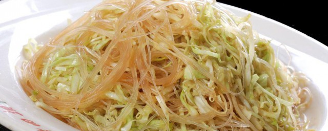 莲白炒粉丝的做法 家常菜莲白炒粉丝的要领