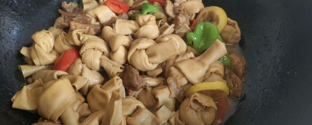 千张结烧肉怎样做 千张结烧肉的做法简介