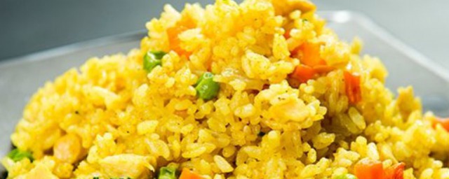 咖喱炒饭怎么做 咖喱炒饭的烹饪办法