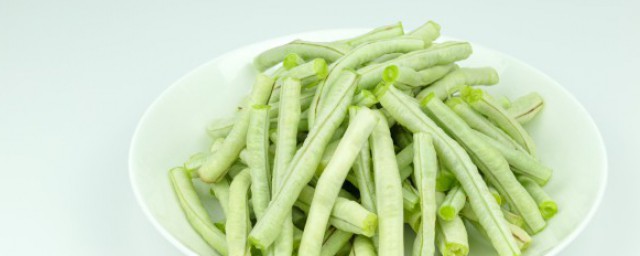 豆角烧茄子怎样做 豆角烧茄子的烹饪技巧