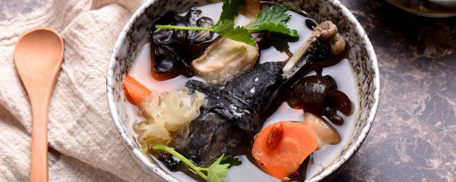 鲜蔬腊鸭汤怎样做 鲜蔬腊鸭汤的烹饪技巧